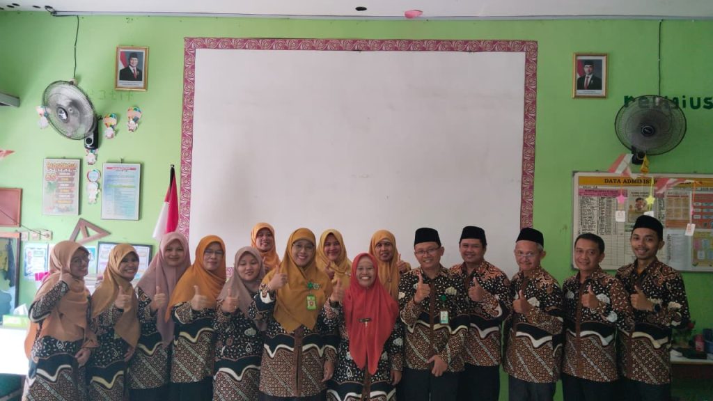 MIN 1 Bantul Mendapatkan Kesempatan Verifikasi Lomba Madrasah Hebat oleh Tim Juri Kemenag Bantul